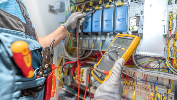 Best Local Electrician Companies  in Lynnwood Pricedale, PA